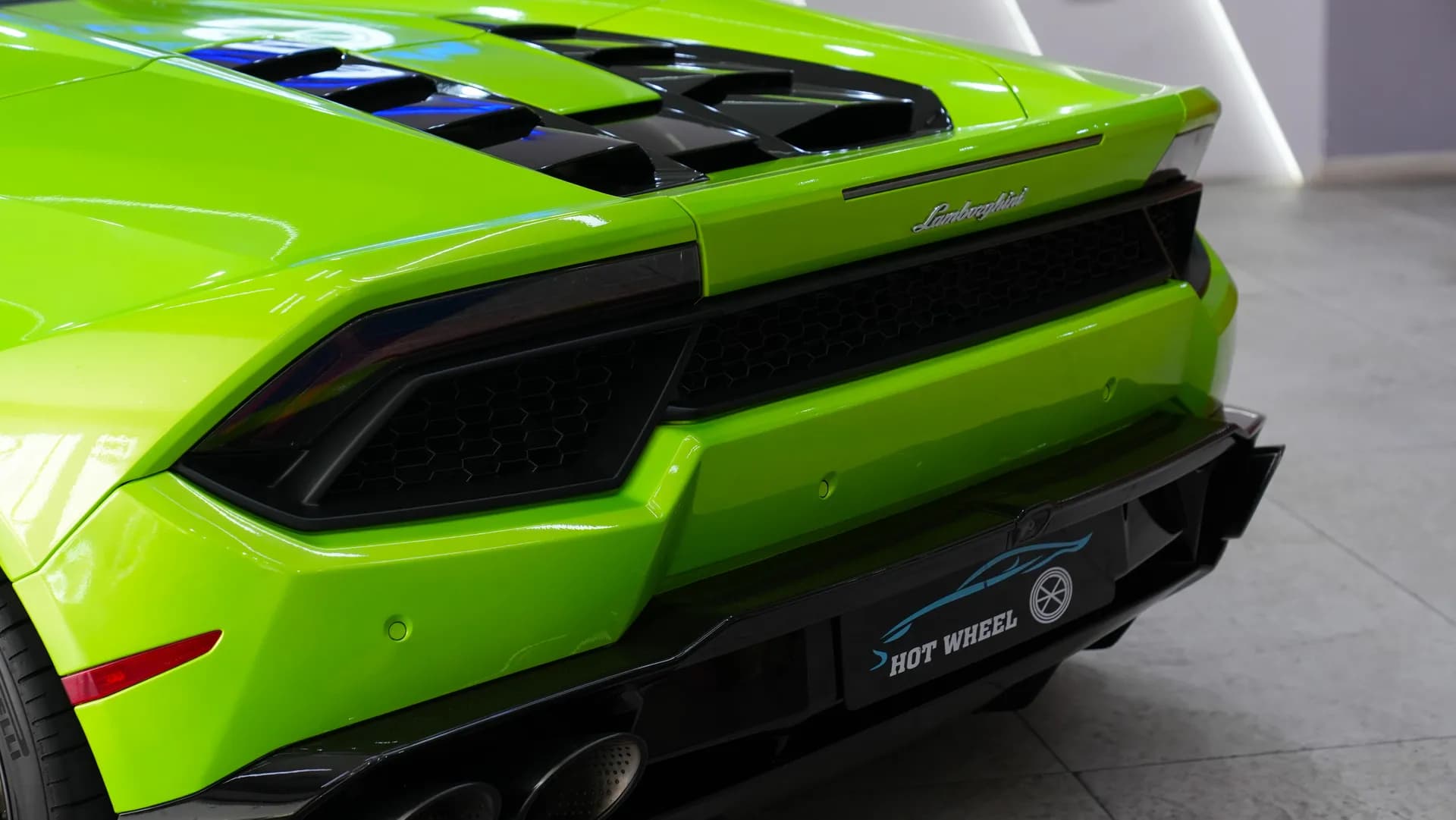 lamborghini Huracan Evo - view 9