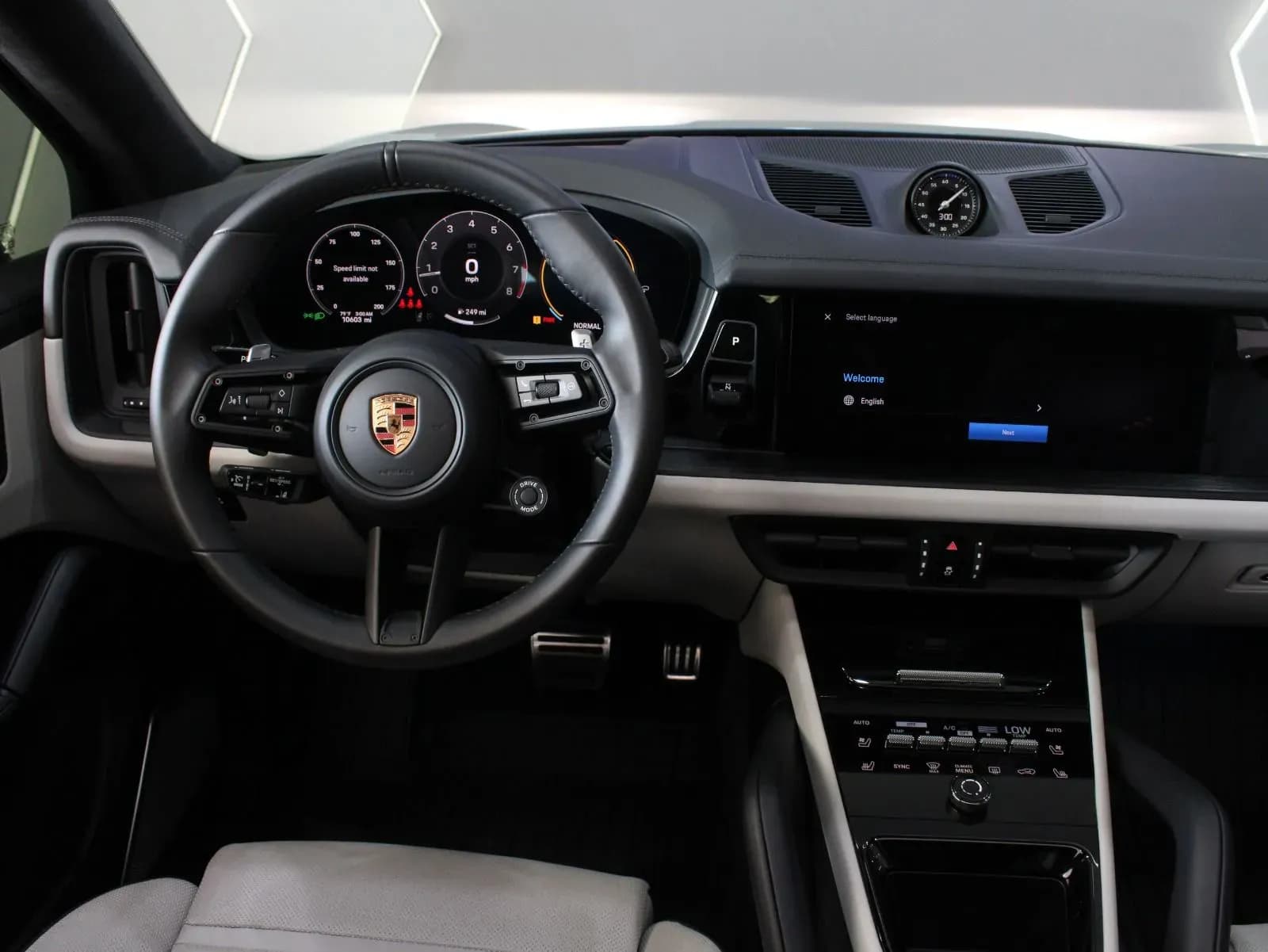 Porsche Cayenne GTS - view 8